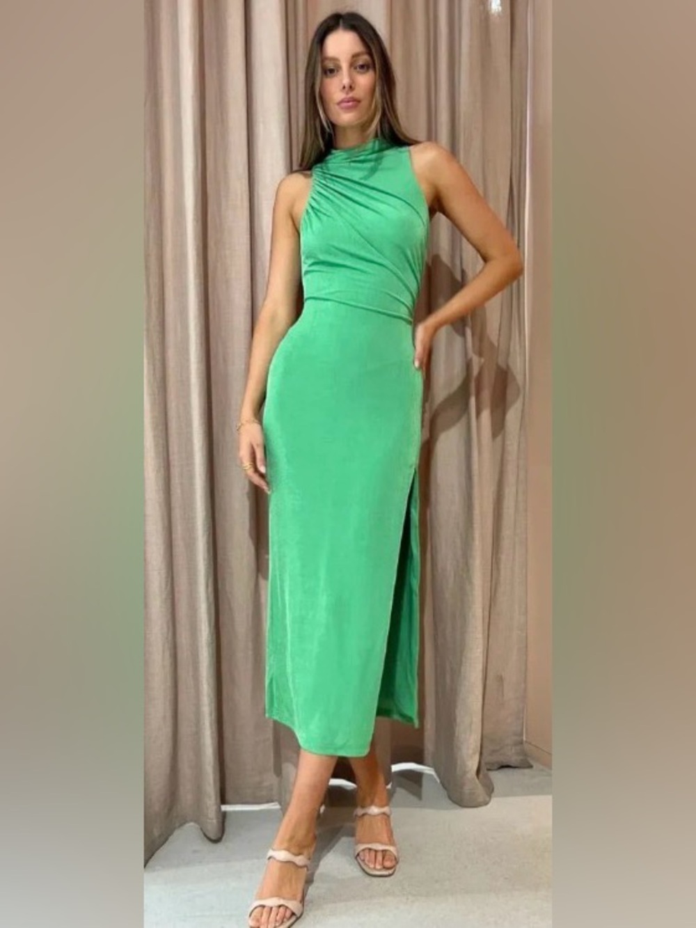 Elegant Green One-Shoulder Dress